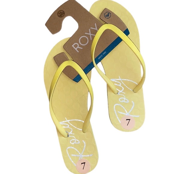 Roxy Shoes - LAST 1 - NEW Roxy glitter flip flops/thongs/sandals